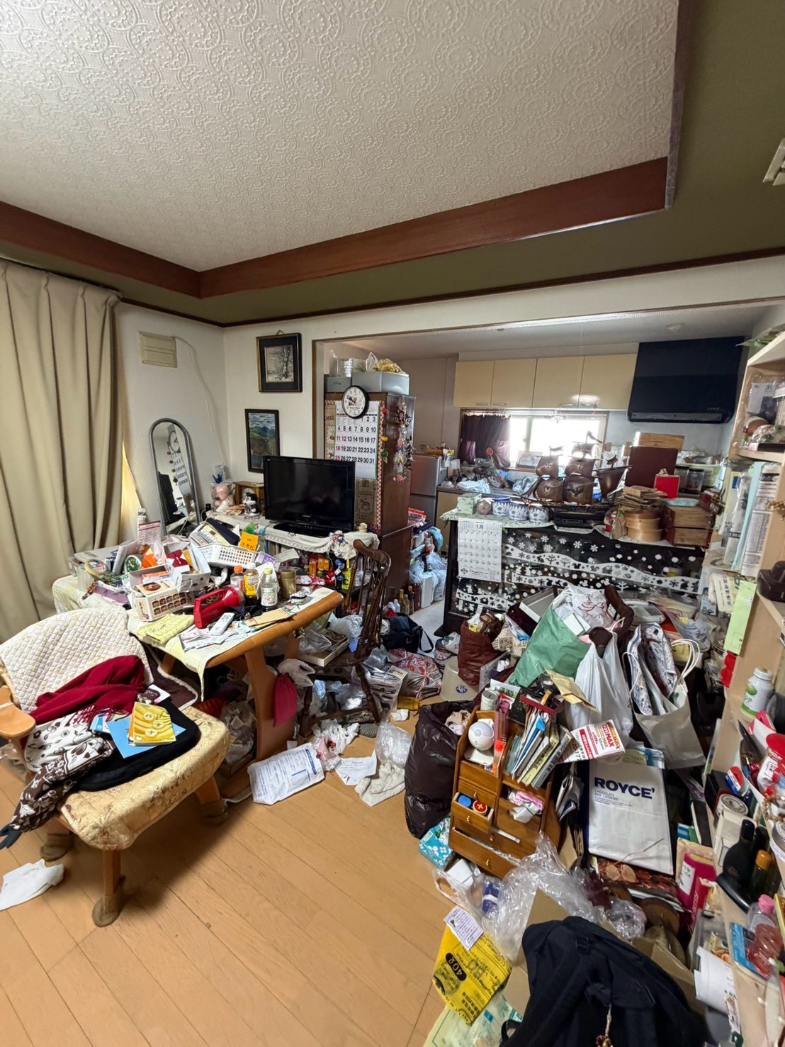 LINE_ALBUM_片付け作業_260816_58